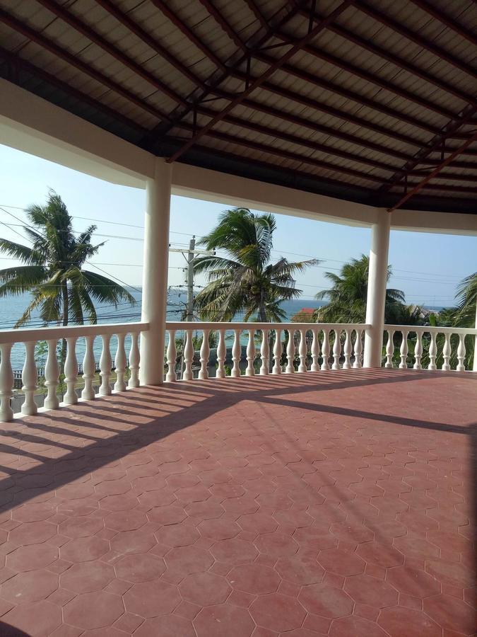 Medellin Seaview Inn Luaran gambar
